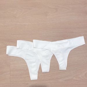 3 No Show Thongs